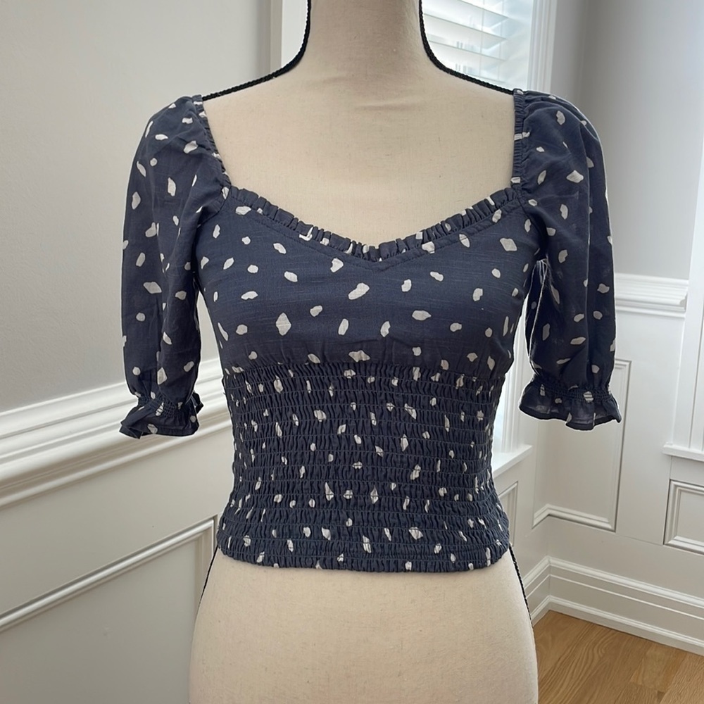 Abercrombie & Fitch blue dotted shirt